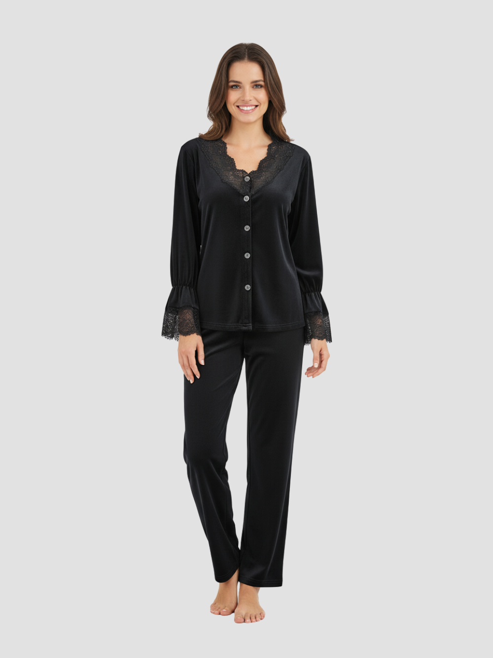 SERENELLE | PIJAMA DE TERCIOPELO PARA MUJER – DELICADEZA Y CONFORT