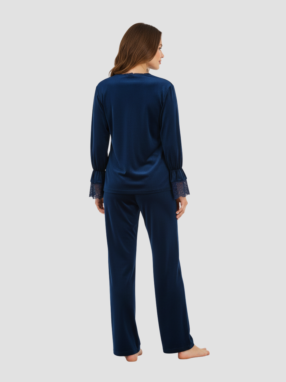 SERENELLE | PIJAMA DE TERCIOPELO PARA MUJER – DELICADEZA Y CONFORT