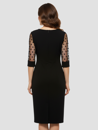 ELISANDRA | VESTIDO NEGRO MIDI CON MANGAS DE ENCAJE – ELEGANCIA CLÁSICA Y DETALLE MODERNO