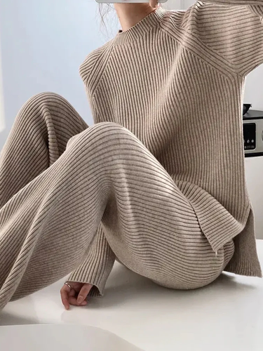 AITANA | SET DE MUJER | CONFORT MODERNO Y VERSATILIDAD