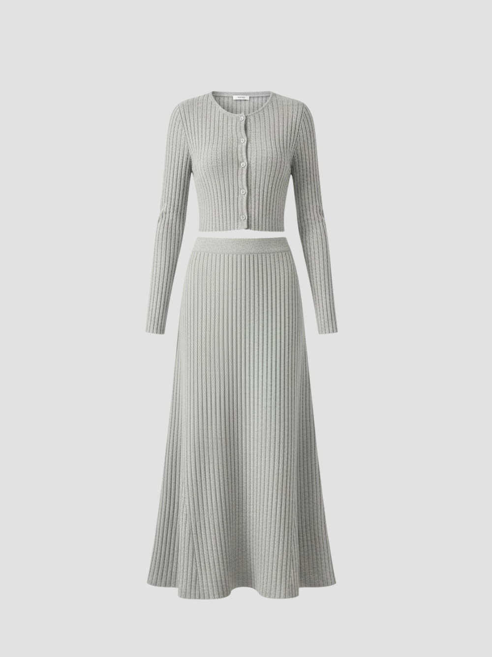 SOLARA | CONJUNTO DE CÁRDIGAN ACANALADO Y FALDA MAXI – ELEGANCIA SUAVE Y FEMININIDAD MODERNA