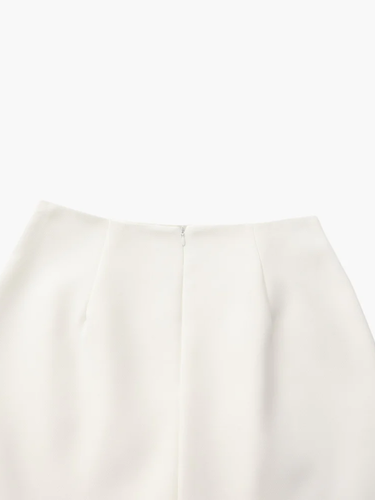 BEATRIZ | CONJUNTO DE MUJER | CHALECO Y FALDA CON ELEGANCIA MODERNA