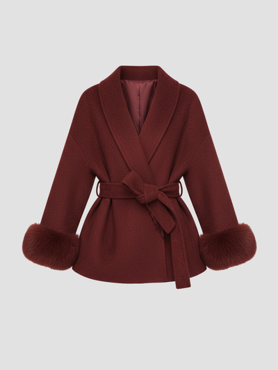 AVERLINE | ABRIGO DE MUJER CON CINTURÓN Y PUÑOS DE PELO  – CALIDEZ Y DISTINCIÓN