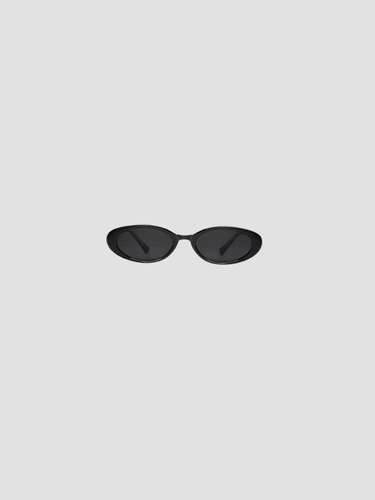 LIDIA | GAFAS DE SOL DE MUJER | DISEÑO RECTANGULAR Y ESTILO MINIMAL
