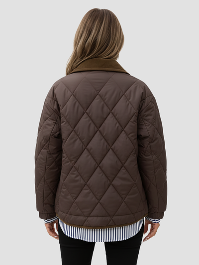 ALINDRA | CHAQUETA INVERNAL DE MUJER – DISEÑO ATEMPORAL Y CONFORT SUAVE