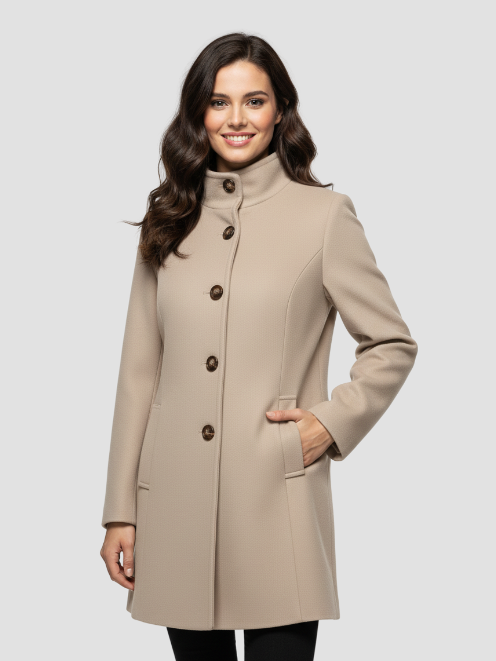 EULENA | ABRIGO DE MUJER CUELLO ALTO – ELEGANCIA LIMPIA Y ABRIGO LIGERO