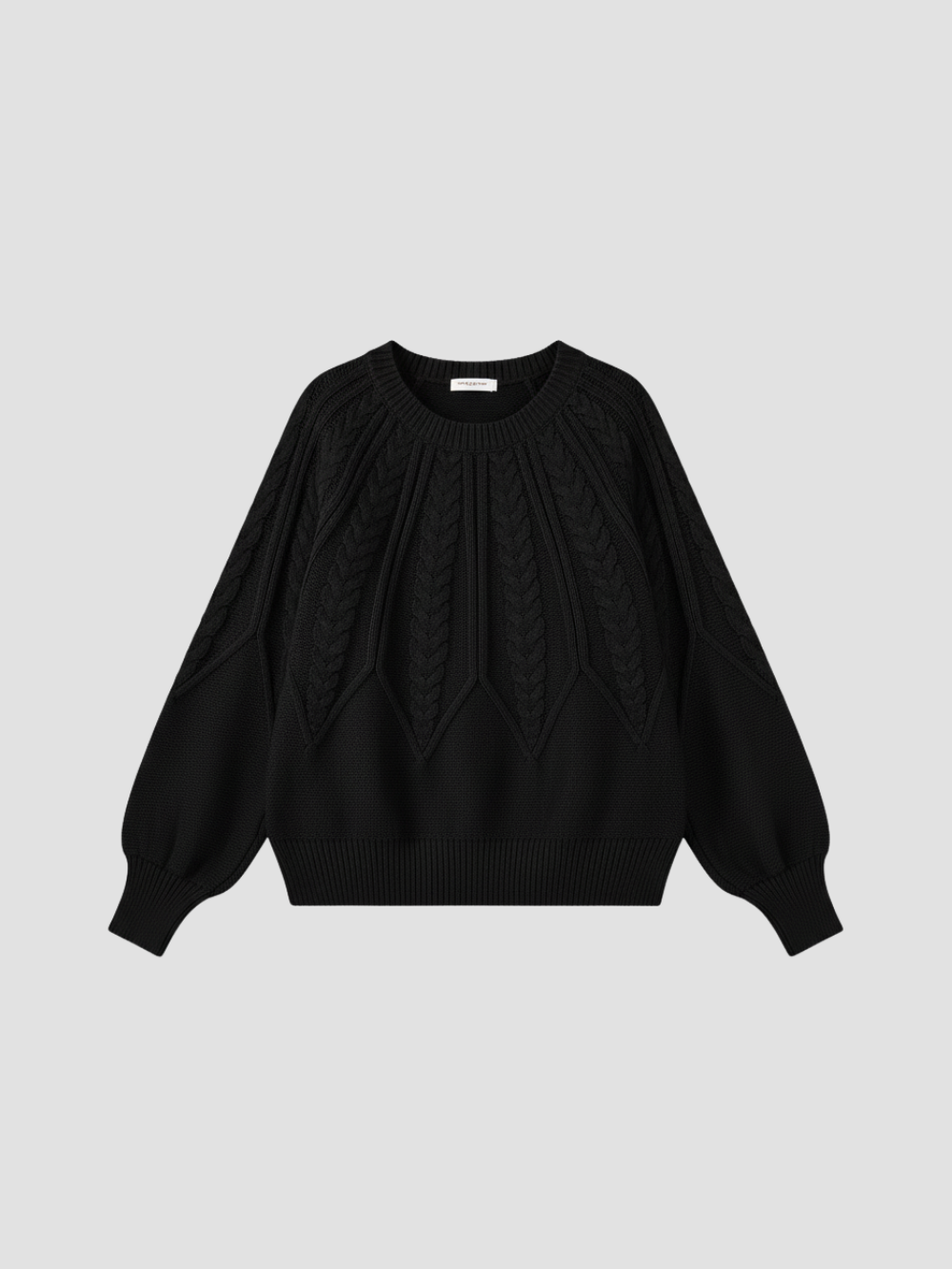 ELYNDRA | JERSEY DE PUNTO TRENZADO OVERSIZE – COMODIDAD ACOGEDORA Y ESTILO MODERNO