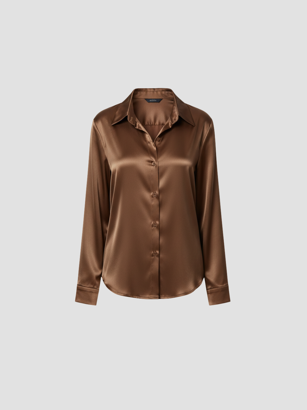 SOLENNE | BLUSA DE SATÉN PARA MUJER – ELEGANCIA ATEMPORAL CON ACABADO LUMINOSO