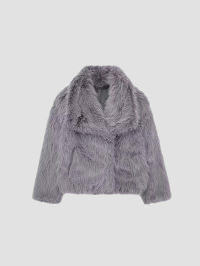 EVELINA | CHAQUETA DE PELUCHE – LUJO CONTEMPORÁNEO Y CALIDEZ SOFISTICADA
