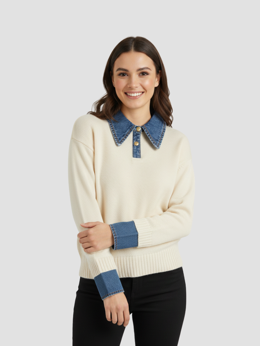 YSANDRA | JERSEY DE MUJER CON DETALLES EN DENIM – COMODIDAD NATURAL Y DISTINCIÓN URBANA