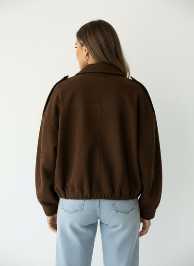 MAELIA | CHAQUETA OVERSIZE DE ANTE PARA MUJER – ELEGANCIA CONTEMPORÁNEA Y SILUETA RELAJADA