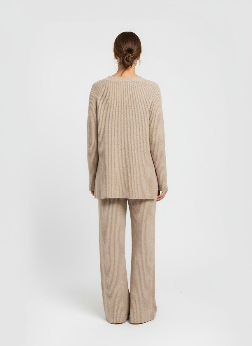 AITANA | SET DE MUJER | CONFORT MODERNO Y VERSATILIDAD