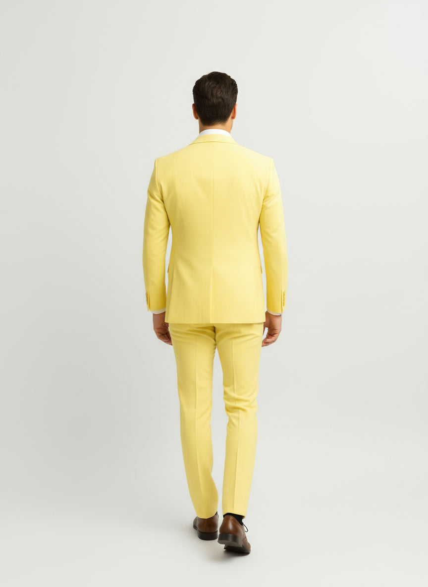 EZQUERRA | TRAJE DE TRES PIEZAS | SOFISTICACIÓN ATEMPORAL