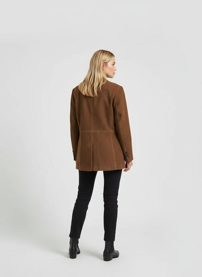 ISABELA | BLAZER PARA MUJER – ELEGANCIA ESTRUCTURADA Y ESTILO CONTEMPORÁNEO