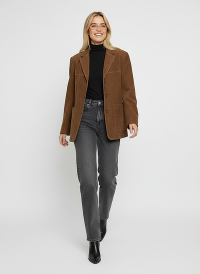 ISABELA | BLAZER PARA MUJER – ELEGANCIA ESTRUCTURADA Y ESTILO CONTEMPORÁNEO