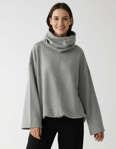 AMARIS | TOP DE CUELLO ALTO – ELEGANCIA CONTEMPORÁNEA Y CONFORT NATURAL