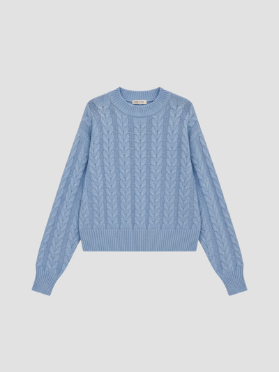 SERELINA | JERSEY DE MUJER CON ESCOTE PLEGADO – EQUILIBRIO ENTRE SENSUALIDAD Y DISTINCIÓN